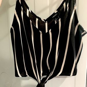 Strap crop top with a tie at the bottom